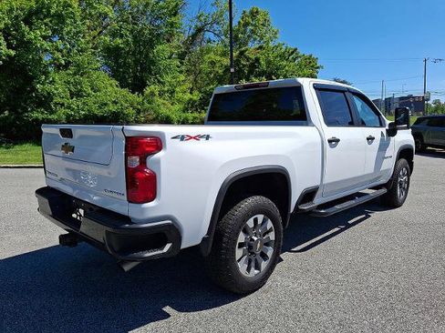 Certified 2024 Chevrolet Silverado 2500 Custom w/ Custom Convenience Package AWD/4WD image 6