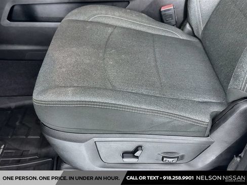 Used 2020 RAM 2500 Big Horn w/ Level 2 Equipment Group AWD/4WD image 20