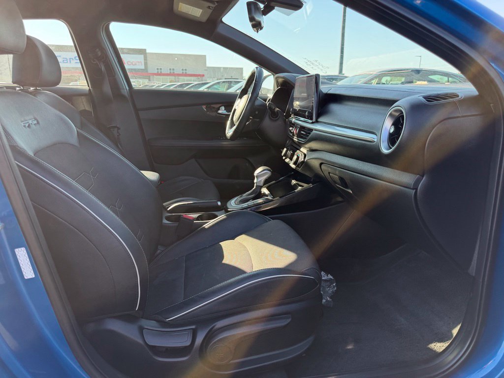 Used 2022 Kia Forte GT-Line FWD image 8