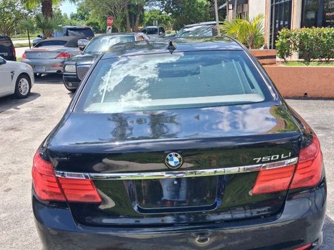 Used 2012 BMW 750Li RWD image 7