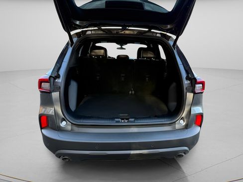Used 2025 Ford Escape ST-Line w/ Tech Pack #1 AWD/4WD image 13