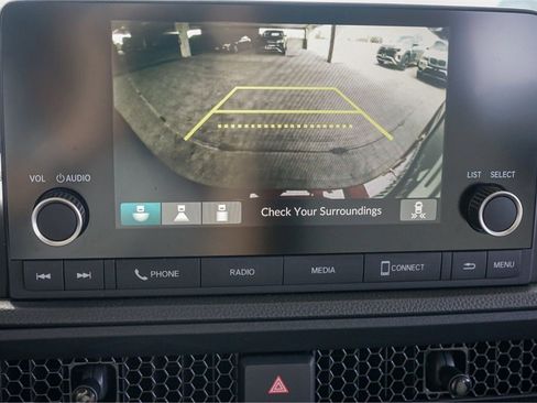 Used 2025 Honda CR-V EX image 12