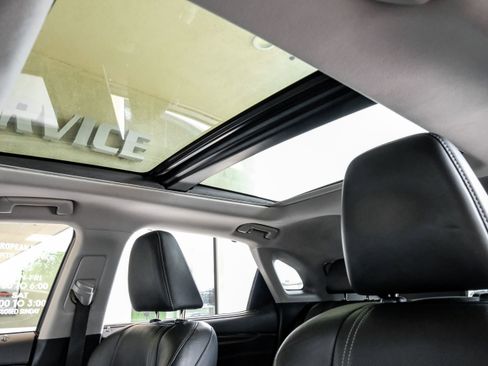 Used 2019 Lexus RX 350 FWD w/ Luxury Package image 4