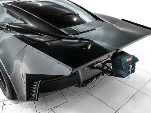 Used 2016 Chevrolet Corvette Z06 RWD image 11