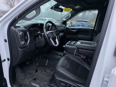 Used 2021 GMC Sierra 1500 SLT AWD/4WD image 15