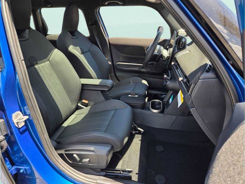 New 2026 MINI Cooper S FWD image 17