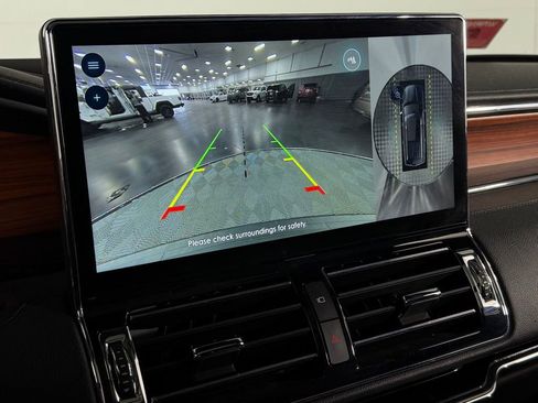 Used 2024 Lincoln Navigator Reserve image 20