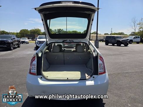 Used 2015 Toyota Prius Four FWD image 18