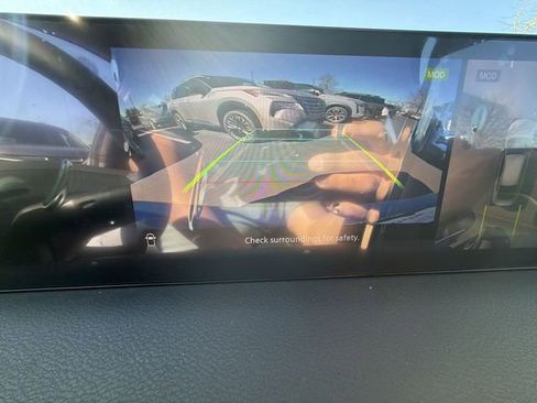 New 2026 Nissan Sentra SR w/ SR Premium Package FWD image 17