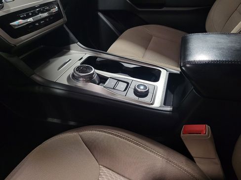 Used 2023 Ford Explorer 4WD image 26