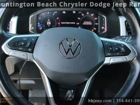 Used 2020 Volkswagen Atlas Cross Sport SEL image 21