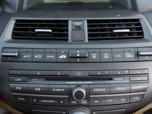 Used 2012 Honda Accord EX-L image 31