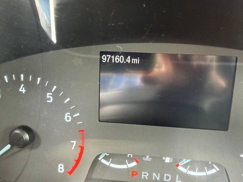 Used 2022 Ford Escape SE FWD image 11