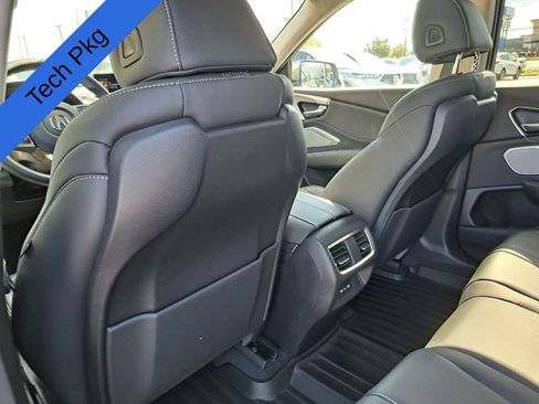 Certified 2025 Acura RDX w/ Technology Package image 23