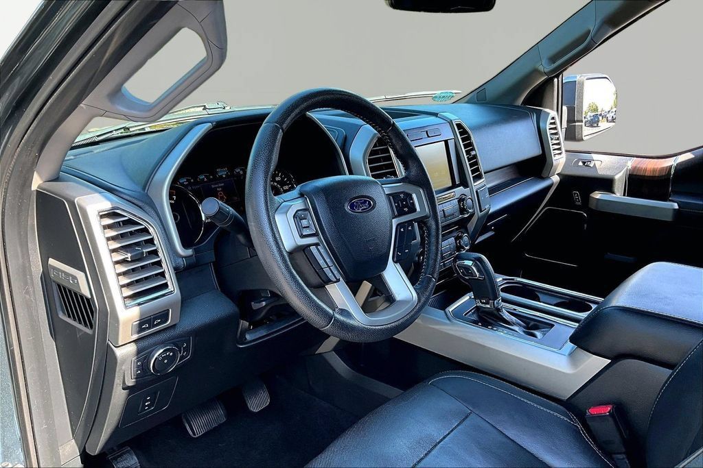 Used 2015 Ford F150 Lariat AWD/4WD image 12