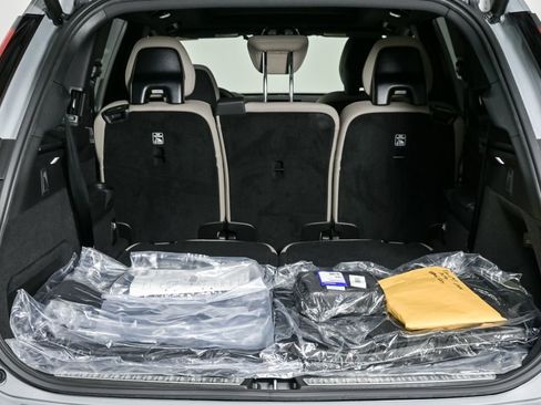 Certified 2026 Volvo XC90 B6 Plus w/ Protection Package Premier AWD/4WD image 33