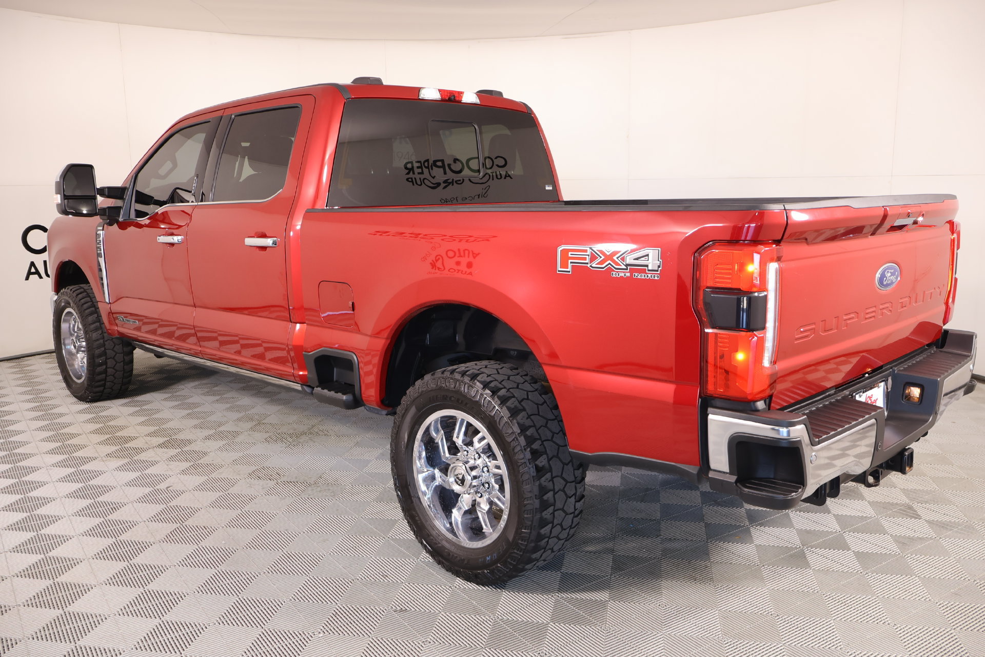 Used 2024 Ford F250 Lariat w/ Lariat Ultimate Package AWD/4WD image 23