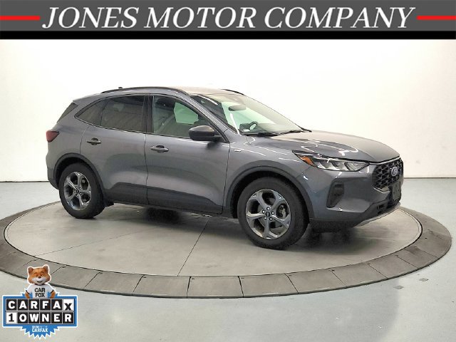 Used 2025 Ford Escape ST-Line FWD image 1