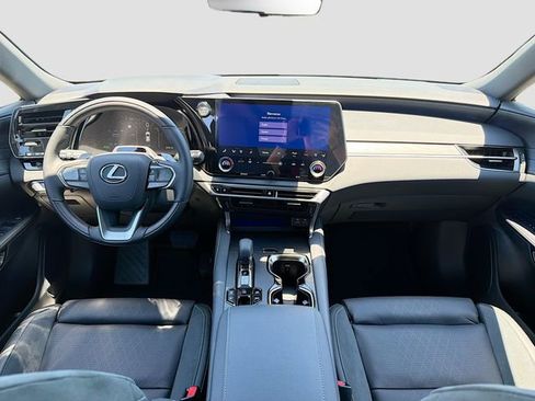 New 2026 Lexus RX 450h AWD image 17