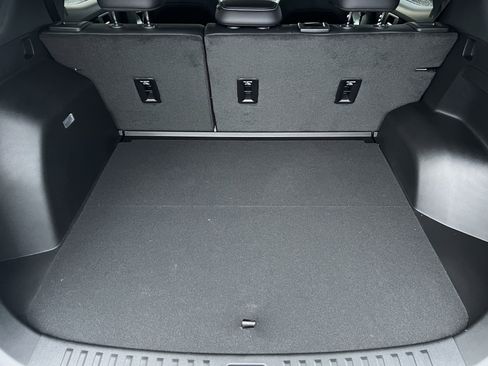 New 2026 GMC Terrain Elevation w/ Elevation Premium Package image 19