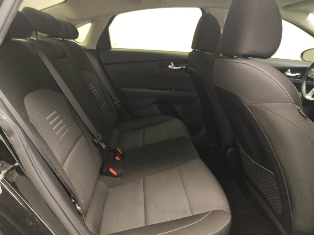 Used 2019 Kia Forte S w/ S Premium Package FWD image 19