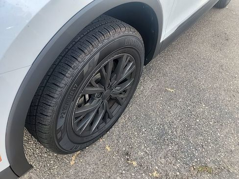 Used 2019 Volkswagen Tiguan SE AWD/4WD image 8