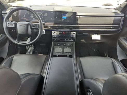 New 2025 Hyundai Santa Fe Calligraphy image 5