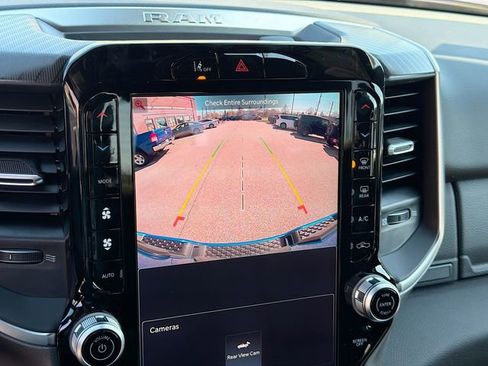 New 2026 RAM 1500 4x4 Crew Cab image 15
