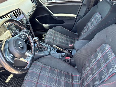 Used 2016 Volkswagen GTI S FWD image 17