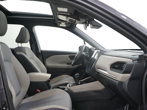 Used 2025 Subaru Forester Premium AWD/4WD image 11