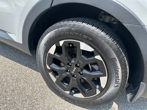 Used 2025 Kia Sorento S w/ Panoramic Sunroof Package FWD image 27