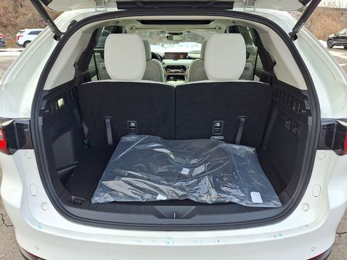 Used 2025 MAZDA CX-90 3.3 Turbo S w/ Premium Plus image 33