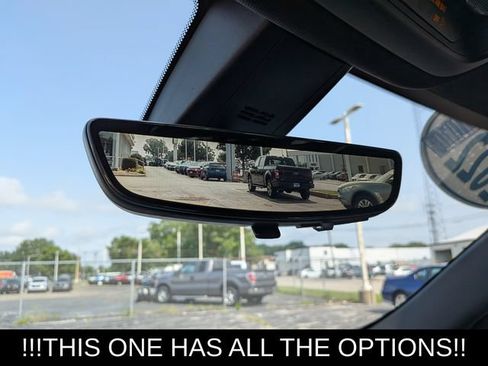 Used 2022 Chevrolet Traverse RS AWD/4WD image 19