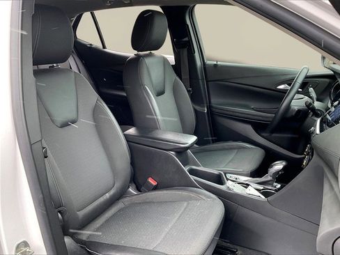 Used 2022 Buick Encore GX Preferred image 30