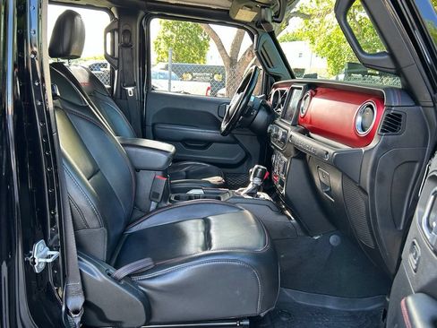 Certified 2020 Jeep Wrangler Unlimited Rubicon AWD/4WD image 39