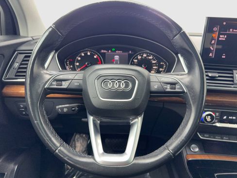 Used 2023 Audi Q5 2.0T Premium w/ Convenience Package AWD/4WD image 19