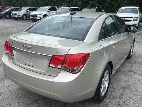 Used 2016 Chevrolet Cruze LT FWD image 8
