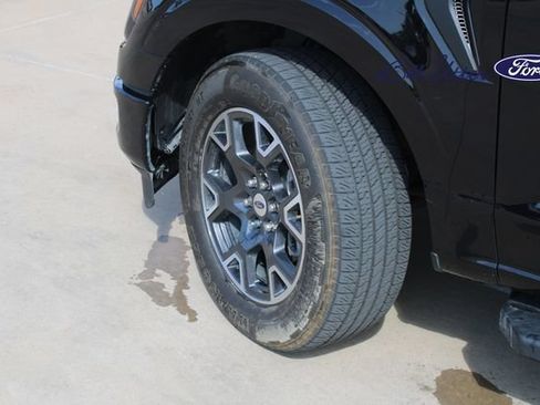Certified 2025 Ford F150 STX w/ Equipment Group 200A RWD image 9
