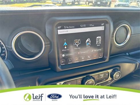 Used 2018 Jeep Wrangler Unlimited Sahara image 24