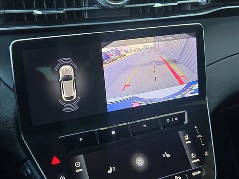 Used 2024 Maserati Grecale GT image 12