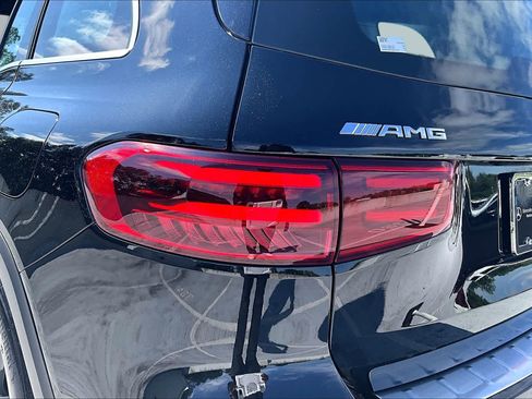 Used 2025 Mercedes-Benz GLB 35 AMG 4MATIC image 56