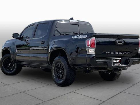Used 2022 Toyota Tacoma TRD Sport w/ Technology Package AWD/4WD image 12