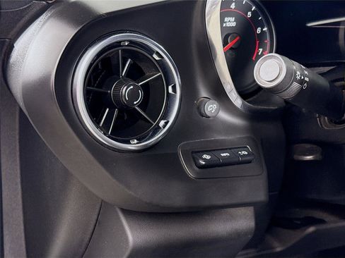 Used 2019 Chevrolet Camaro SS image 10