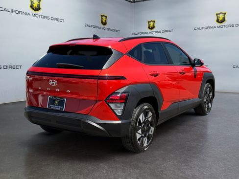 Used 2025 Hyundai Kona SEL image 5