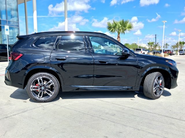 New 2027 BMW X1 xDrive28i w/ Technology Package AWD/4WD image 8