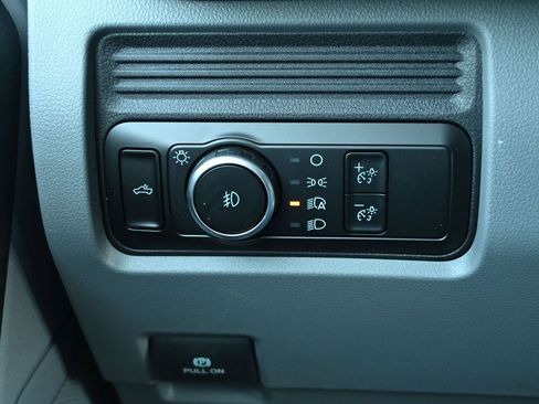 New 2026 Ford F250 XL w/ XL Chrome Package image 26