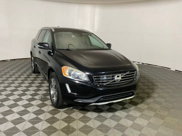 Used 2015 Volvo XC60 T6 Platinum w/ Protection Package AWD/4WD image 4