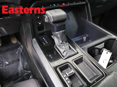Used 2022 Toyota Tundra SR AWD/4WD image 12