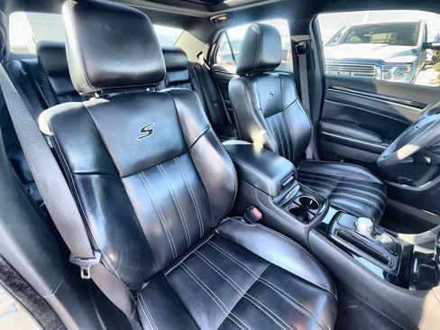 Used 2023 Chrysler 300 S RWD image 14