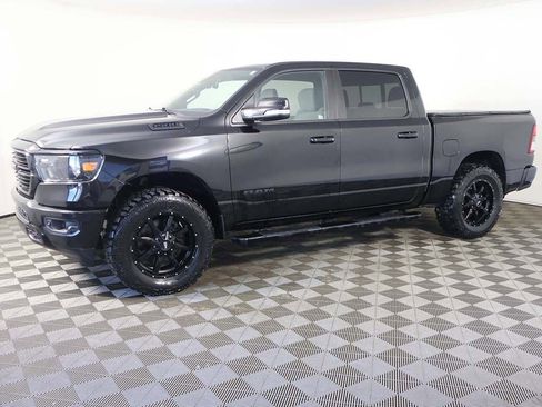 Used 2019 RAM 1500 Big Horn AWD/4WD image 14